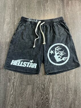 Hellstar Studios Records 100% Cotton Sweatshorts in Mineral Wash Black
